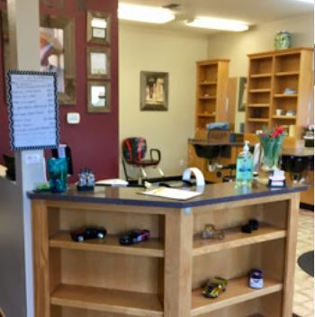 Barber Shop «Hwy 30 Barbers», reviews and photos, 51577 Columbia River Hwy, Scappoose, OR 97056, USA