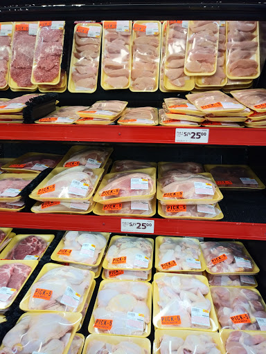 Grocery Store «Save-A-Lot», reviews and photos, 833 Louisville Rd, Frankfort, KY 40601, USA