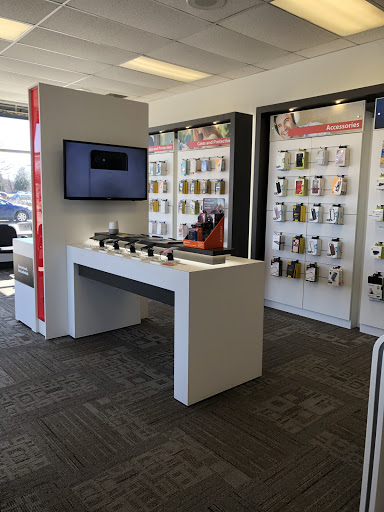 Cell Phone Store «Verizon Authorized Retailer - A Wireless», reviews and photos, 7704 Ritchie Hwy, Glen Burnie, MD 21061, USA