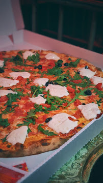 Plats et boissons du Restaurant italien CARIN'O PIZZA à Paris - n°19