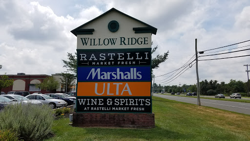 Shopping Mall «Willow Ridge Shopping Center», reviews and photos, 710 NJ-73, Marlton, NJ 08053, USA