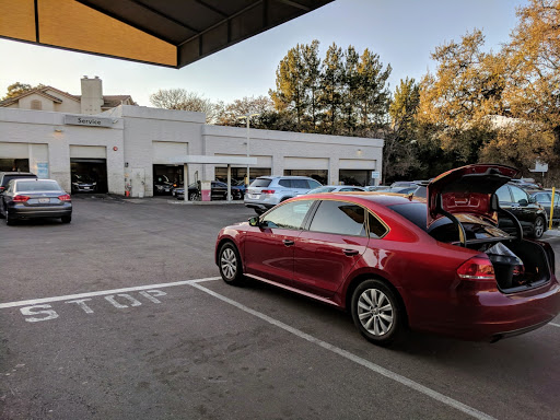 Volkswagen Dealer «Neftin Westlake Volkswagen», reviews and photos, 3550 Auto Mall Dr, Thousand Oaks, CA 91362, USA