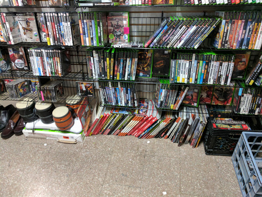 Record Store «Exile on Main Street», reviews and photos, 100 N Chestnut St #120, Champaign, IL 61820, USA