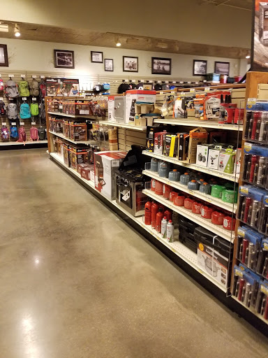 Sporting Goods Store «Bass Pro Shops», reviews and photos, 709 Janes Ave, Bolingbrook, IL 60440, USA