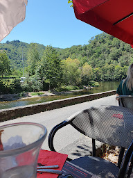 Photo n°90 de Le Quai West à Entraygues-sur-Truyère ()