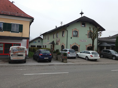 Perwang/Grabensee Ortsmitte 5166, Österreich