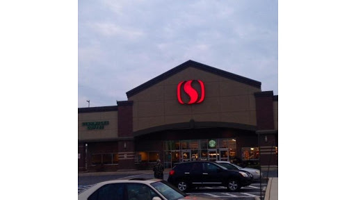 Safeway, 8858 Waltham Woods Rd, Parkville, MD 21234, USA, 