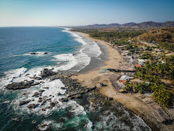 Foto di Playa La Barrita e l'insediamento