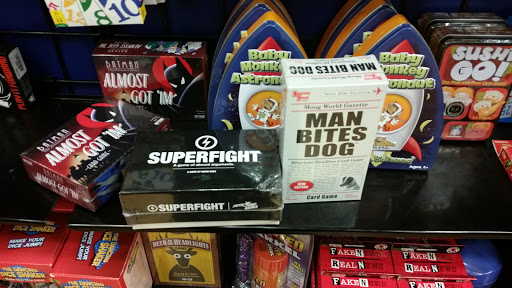 Shopping Mall «Oak Park Mall», reviews and photos, 11149 W 95th St, Overland Park, KS 66214, USA