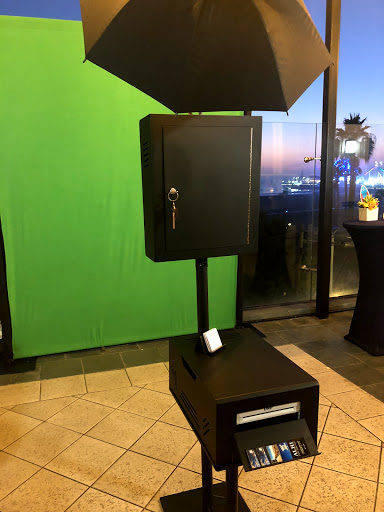 Viral Booth Corporate Events image