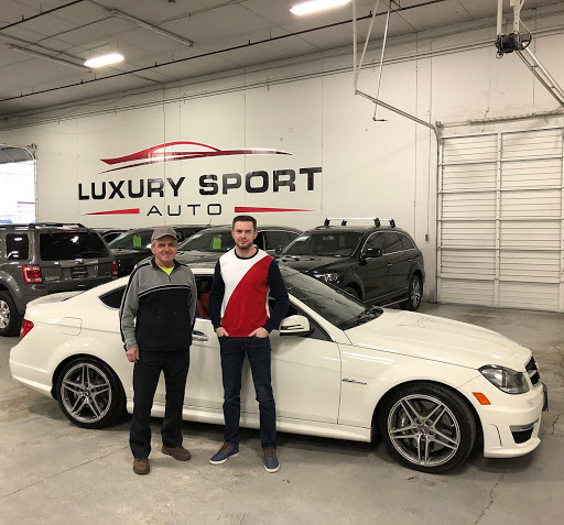 Used Car Dealer «Luxury Sport Autos», reviews and photos, 7325 SW Bonita Rd, Tigard, OR 97224, USA