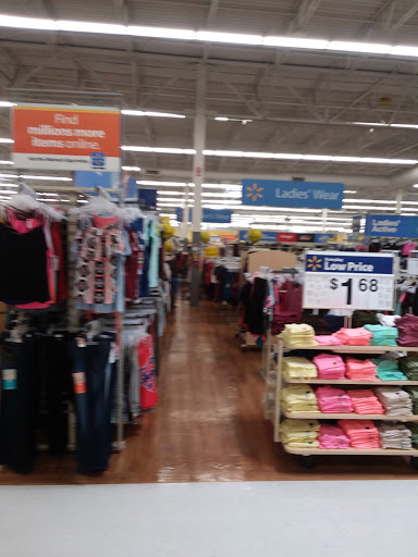 Department Store «Walmart Supercenter», reviews and photos, 567 Ivy Tech Dr, Madison, IN 47250, USA