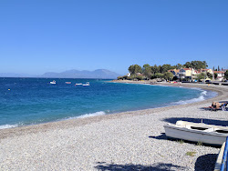 Foto di Paralia Sikias con costa lunga e dritta