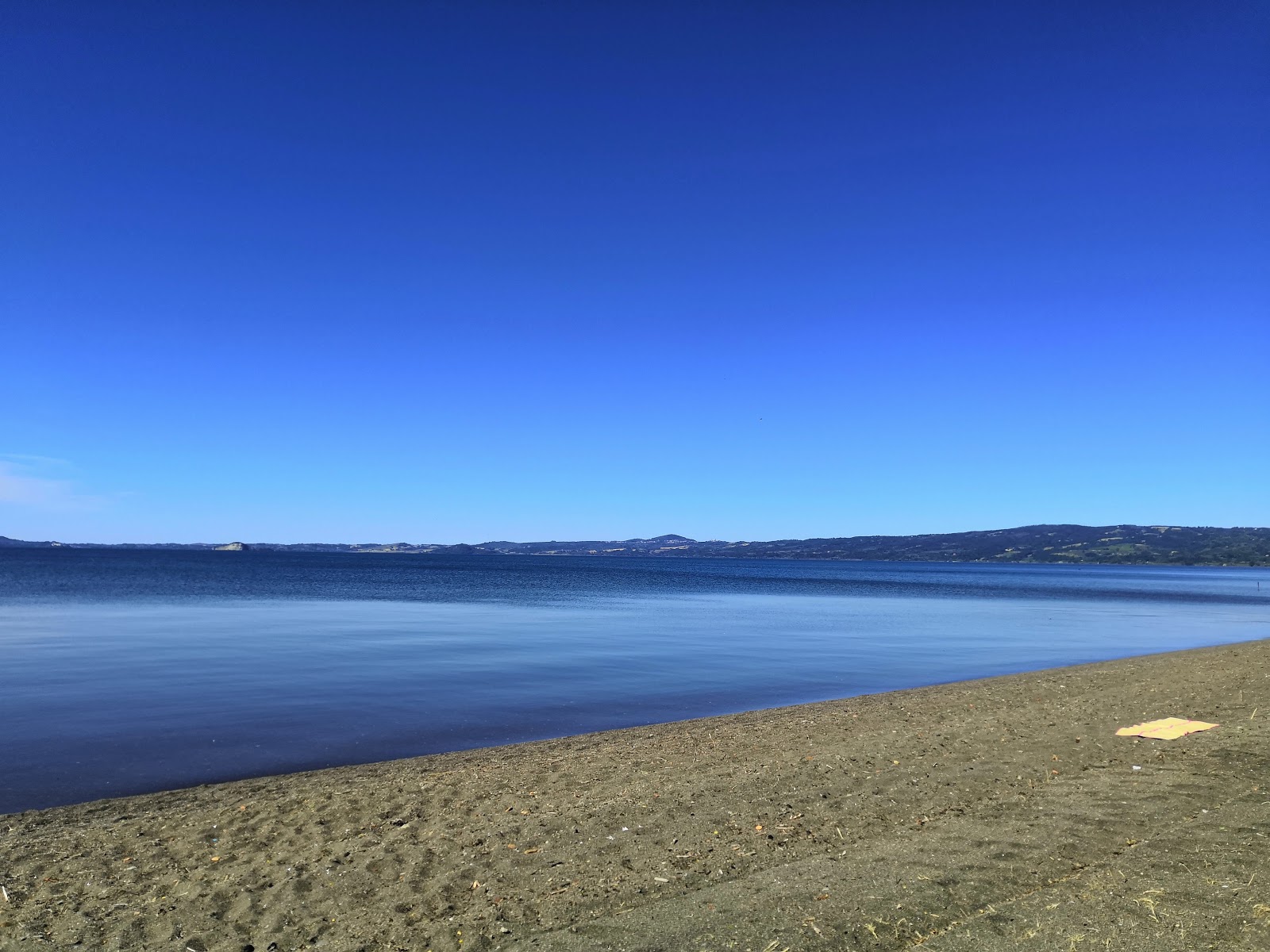 Spiaggia la Cappelletta'in fotoğrafı - rahatlamayı sevenler arasında popüler bir yer