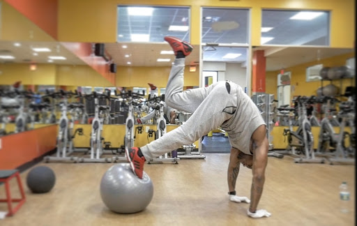 Gym «Retro Fitness - Ave Y», reviews and photos, 325 Avenue Y, Brooklyn, NY 11223, USA