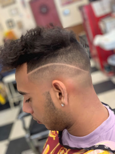 Barber Shop «Midway Barbershop», reviews and photos, 213 E Main St, Norman, OK 73069, USA