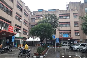 Sardar Vallabh Bhai Patel Hospital image