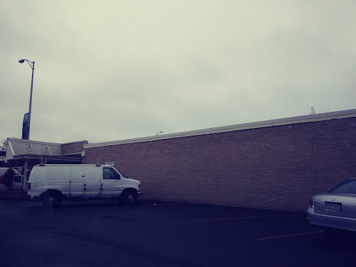 Paint Store «Calumet Paint & Wallpaper Inc. - Blue Island», reviews and photos, 12120 S Western Ave, Blue Island, IL 60406, USA