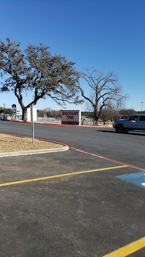 Tire Shop «Discount Tire Store - Boerne, TX», reviews and photos, 1330 S Main St, Boerne, TX 78006, USA