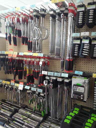 Hardware Store «Harbor Freight Tools», reviews and photos, 6320 Ritchie Hwy #3, Glen Burnie, MD 21061, USA