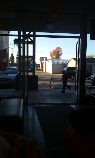 Laundromat «Laundry Garage», reviews and photos, 2707 El Camino Ave, Sacramento, CA 95821, USA