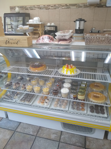 Grocery Store «Coisas do Brasil», reviews and photos, 4055 Old Milton Pkwy #12, Alpharetta, GA 30005, USA