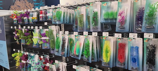 Pet Supply Store «Petco Animal Supplies», reviews and photos, 7590 150th St W, Apple Valley, MN 55124, USA