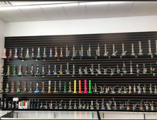 Tobacco Shop «Friends head-shop , tobacco & Hookah lounge», reviews and photos, 3041 E Olive Rd, Pensacola, FL 32514, USA