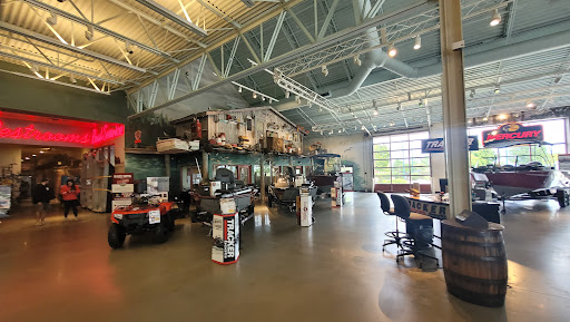 Sporting Goods Store «Bass Pro Shops», reviews and photos, 10000 Bass Pro Blvd, Rossford, OH 43460, USA