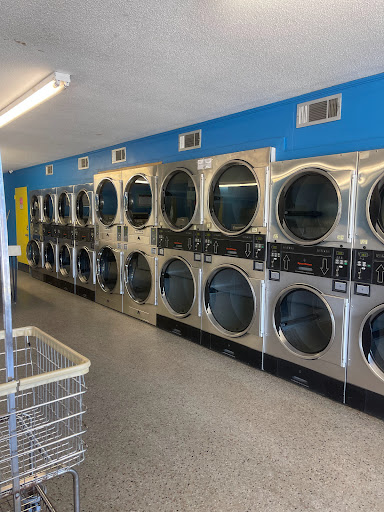 Laundromat «24 Hour Coin Laundry», reviews and photos, 611 James Lee Rd, Fort Walton Beach, FL 32547, USA