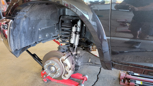 Tire Shop «Discount Tire Store - Las Vegas, NV», reviews and photos, 4431 N Rancho Dr, Las Vegas, NV 89130, USA