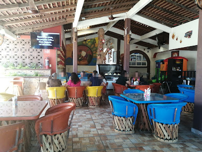 Restaurant-Bar La India Bonita - Santiago Pinotepa Nacional - Salina Cruz, Aviacion, 71605 Pinotepa Nacional, Oax., Mexico