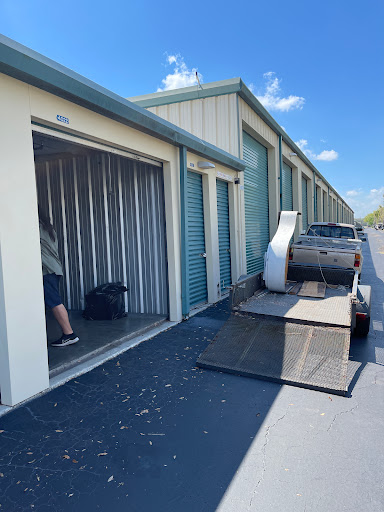 Self-Storage Facility «US Storage Centers», reviews and photos, 6707 Narcoossee Rd, Orlando, FL 32822, USA