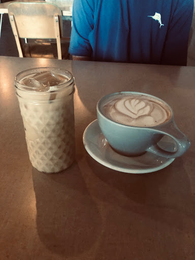 Coffee Shop «Gray Owl Coffee», reviews and photos, 223 E Gray St, Norman, OK 73069, USA