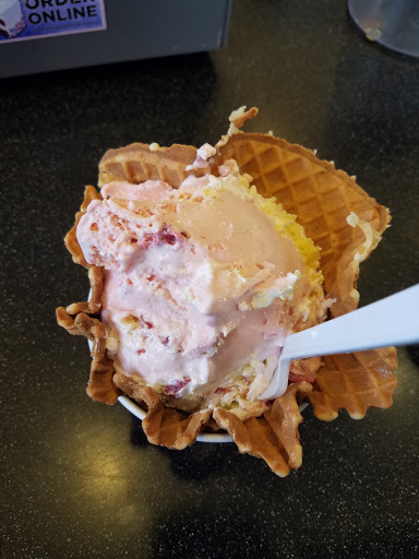 Ice Cream Shop «Cold Stone Creamery», reviews and photos, 45999 Regal Plaza, Sterling, VA 20165, USA