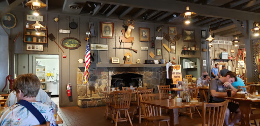 American Restaurant «Cracker Barrel Old Country Store», reviews and photos, 200 Davis Blvd, Pittsburgh, PA 15275, USA