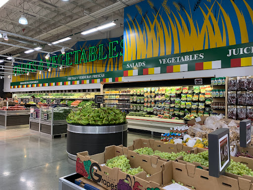 Supermarket «Super King Market», reviews and photos, 2260 Lincoln Ave, Altadena, CA 91001, USA