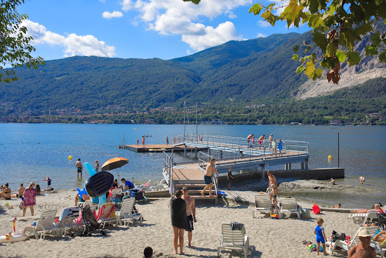 Isolino Beach