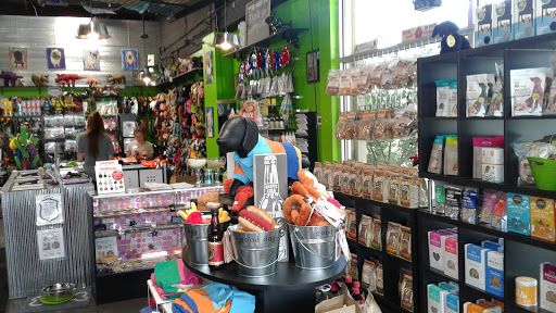 Pet Supply Store «The Green Spot», reviews and photos, 1110 S 71st St, Omaha, NE 68106, USA