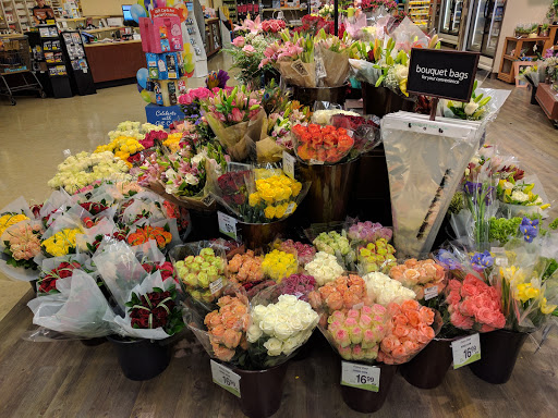 Grocery Store «Safeway», reviews and photos, 2400 Peoples Plaza, Newark, DE 19702, USA