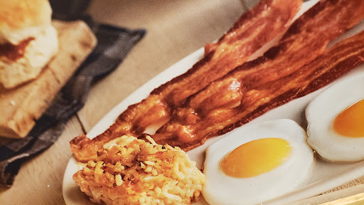 American Restaurant «Cracker Barrel Old Country Store», reviews and photos, 4800 Doris Pate Dr, Tuscaloosa, AL 35405, USA