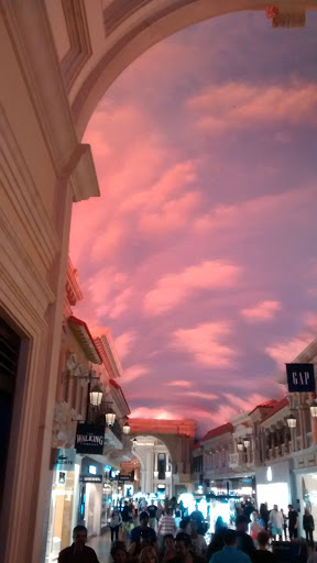 Computer Store «Apple The Forum Shops», reviews and photos, 3500 S Las Vegas Blvd, Las Vegas, NV 89109, USA