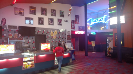 Movie Theater «Cornelius 10 Cinemas», reviews and photos, 200 N 26th Ave, Cornelius, OR 97113, USA