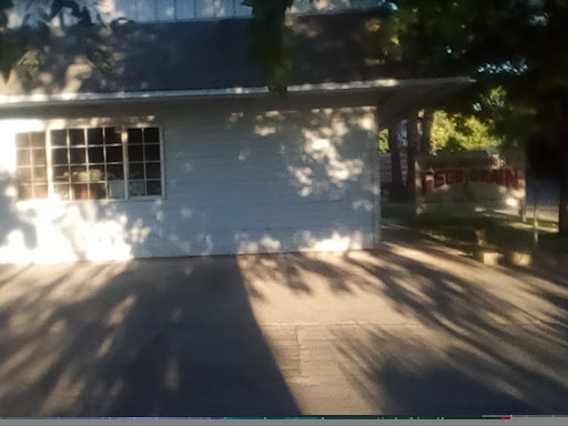 Pet Supply Store «Lakeshore Feed & Grain», reviews and photos, 14590 Lakeshore Dr, Clearlake, CA 95422, USA