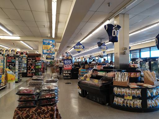 Grocery Store «Albertsons», reviews and photos, 110 E Carson St, Carson, CA 90745, USA