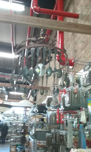 Non-Profit Organization «Habitat for Humanity ReStore Chicago», reviews and photos