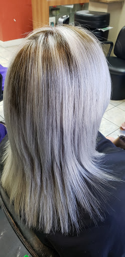 Beauty Salon «Two Friends Beauty Salon», reviews and photos, 305 E Centerville Rd, Garland, TX 75041, USA