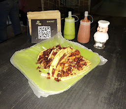 Los Mi-Reyes Taquería photo