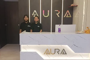 Aura Unisex Salon image