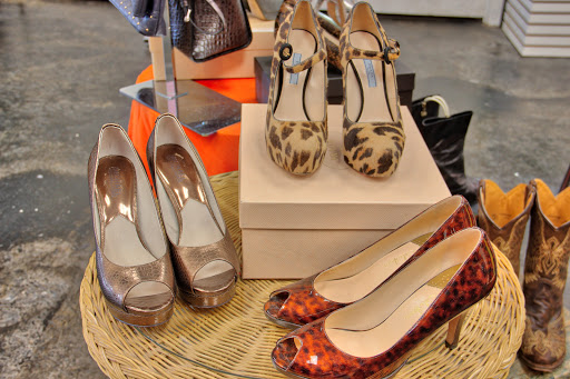 Boutique «What Women Want Resale Boutique», reviews and photos, 9012 Research Blvd Ste C12, Austin, TX 78758, USA